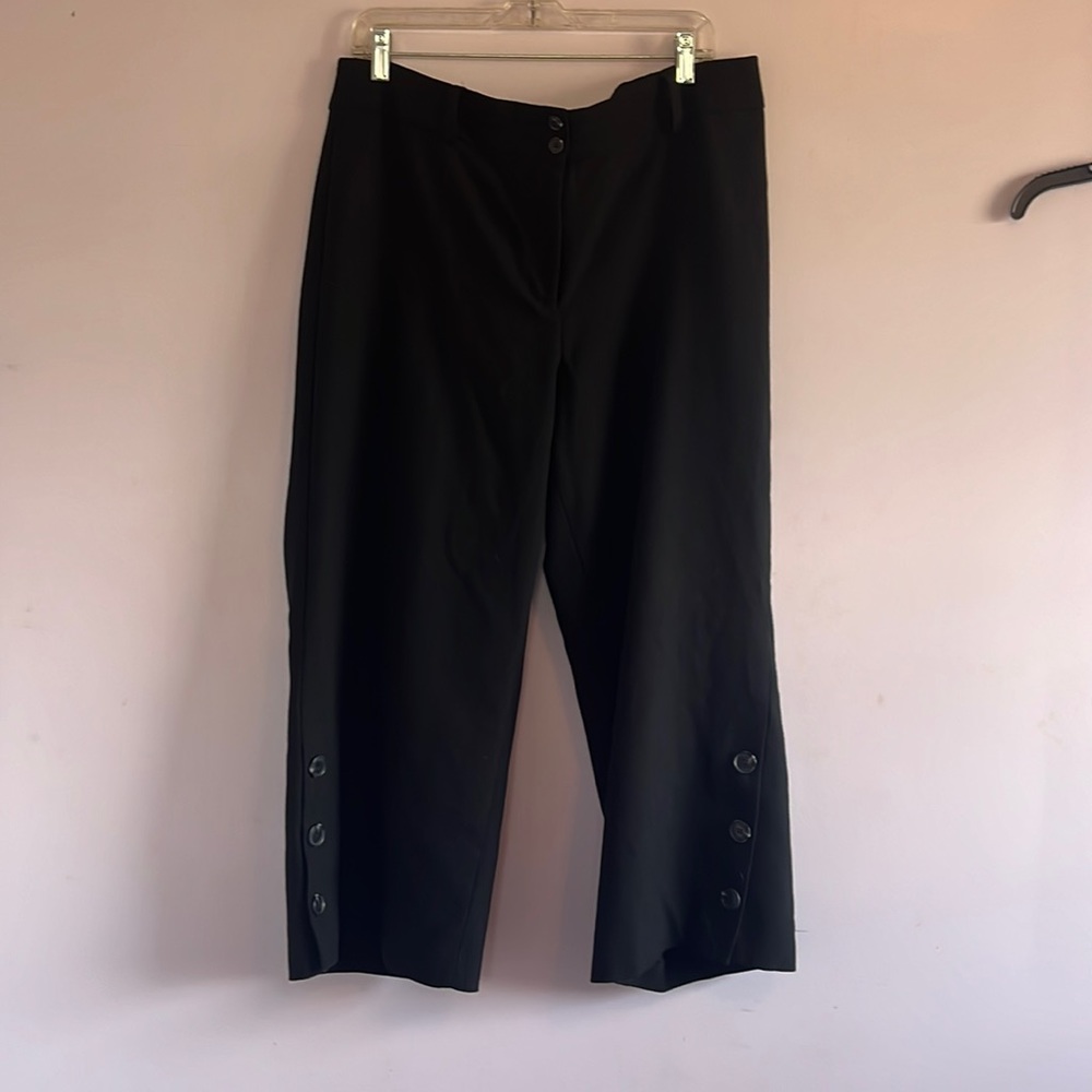 Talbot’s Size 14 wide leg Gaucho pants